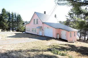 36 Pondview St, Limestone, ME 04750 - Photo 1