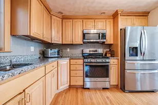22 Davis St, Portland, ME 04102 - Photo 28