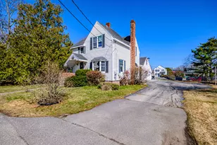22 Davis St, Portland, ME 04102 - Photo 2