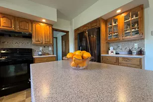 20 Guy St, Houlton, ME 04730 - Photo 10