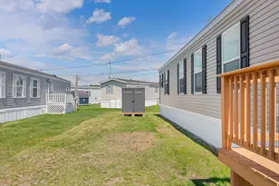 9 Circus Pl, Brunswick, ME 04011 - Photo 18