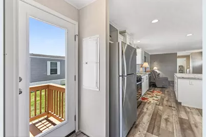 9 Circus Place, Brunswick, ME 04011 - Photo 12