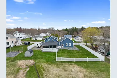 29 Wilson Street, Lincoln, ME 04457 - Photo 4