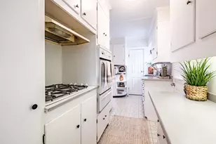 315 Brackett St, Portland, ME 04102 - Photo 34