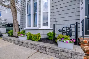315 Brackett St, Portland, ME 04102 - Photo 4
