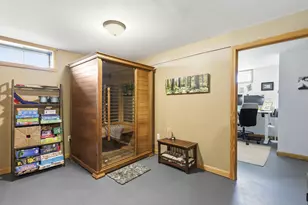 85 Bailey Ave, Portland, ME 04103 - Photo 22
