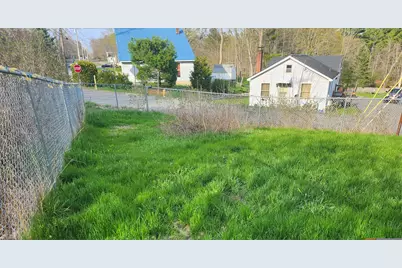 1249 State Street, Veazie, ME 04401 - Photo 4