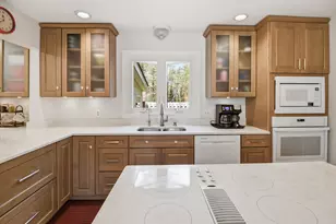 1520 Perkins Ridge Rd, Auburn, ME 04210 - Photo 6