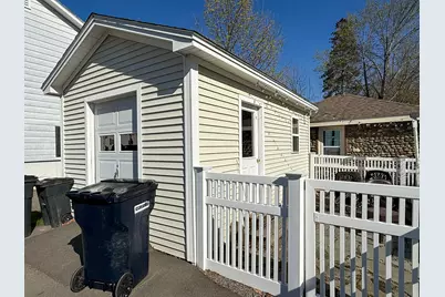 374 Center Street, Bangor, ME 04401 - Photo 6