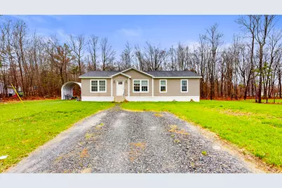 38 S Greenridge Heights, Oakland, ME 04963 - Photo 2