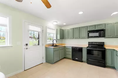 41 River Village Drive #41, Milford, ME 04461 - Photo 6