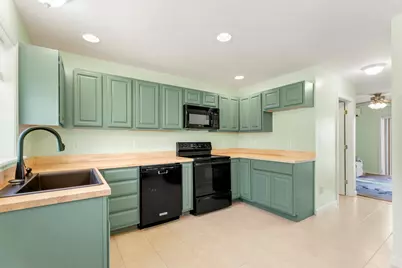 41 River Village Drive #41, Milford, ME 04461 - Photo 4