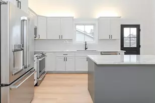 14 Daybreak Ln, Windham, ME 04062 - Photo 4