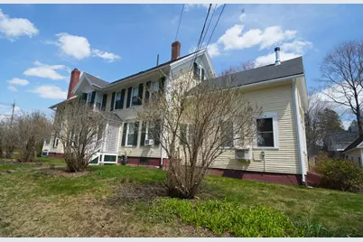 129 Main Street, Houlton, ME 04730 - Photo 10