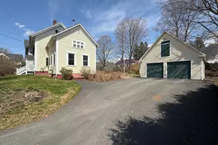 129 Main St, Houlton, ME 04730 - Photo 30