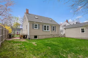 25 Hall St, Portland, ME 04103 - Photo 6