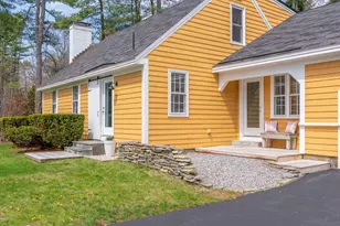 37 Meadowbrook Rd, Brunswick, ME 04011 - Photo 4