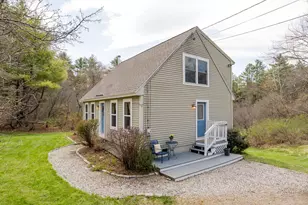 20 Morgan Ln, Cumberland, ME 04021 - Photo 1