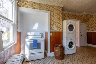 21 Georges Street, Thomaston, ME 04861 - Photo 24