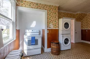 21 Georges St, Thomaston, ME 04861 - Photo 24