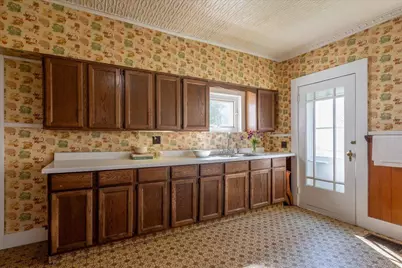 21 Georges Street, Thomaston, ME 04861 - Photo 28