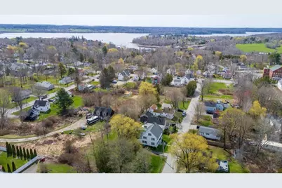 21 Georges Street, Thomaston, ME 04861 - Photo 70