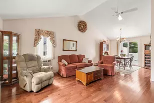 13 Colonial Way, Auburn, ME 04210 - Photo 2