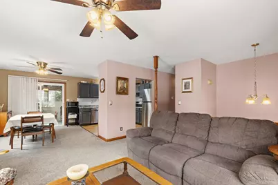 72 Louise Street, Auburn, ME 04210 - Photo 4