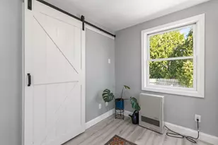 313R Warren Ave, Portland, ME 04103 - Photo 12