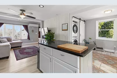313R Warren Avenue, Portland, ME 04103 - Photo 10