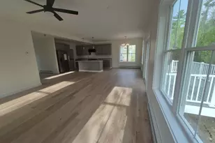 8 Freedom Ave, Hampden, ME 04444 - Photo 10