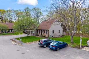 15 Coachlight Ln, Portland, ME 04102 - Photo 38