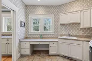 37 Mary Ln, Cumberland, ME 04110 - Photo 14