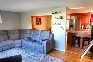 32 Lawn Ave, Gorham, ME 04038 - Photo 16
