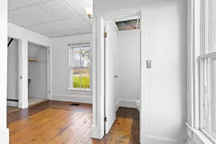 149 Pleasant St, Rockland, ME 04841 - Photo 8