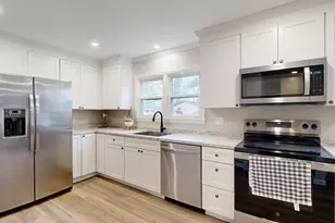 10 Riley St, Lewiston, ME 04240 - Photo 6