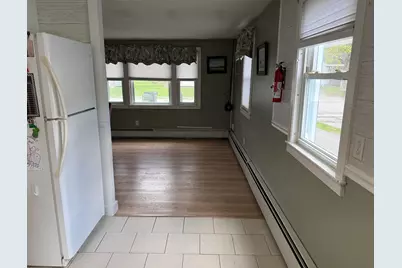 118 Falvey Street, Bangor, ME 04401 - Photo 6