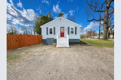 402 Roosevelt Trail, Windham, ME 04062 - Photo 2