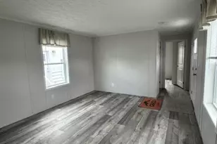 19 Bartlett St, Fairfield, ME 04937 - Photo 12