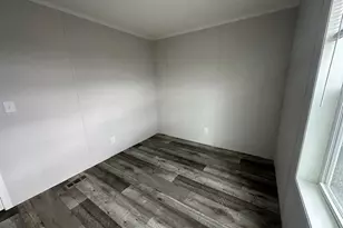 19 Bartlett St, Fairfield, ME 04937 - Photo 26