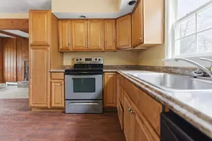 14 Main St, Greene, ME 04236 - Photo 10