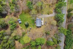 392 Elm St, Mechanic Falls, ME 04256 - Photo 4