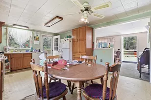 392 Elm St, Mechanic Falls, ME 04256 - Photo 8