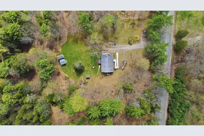 392 Elm Street, Mechanic Falls, ME 04256 - Photo 22