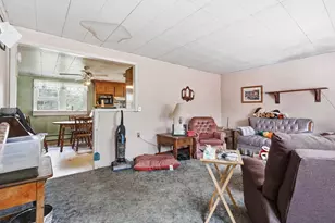 392 Elm St, Mechanic Falls, ME 04256 - Photo 14