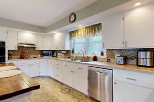 129 Old Lisbon Rd, Lewiston, ME 04240 - Photo 14