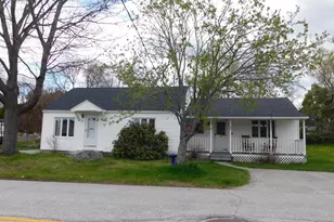 58 Fair St, Lewiston, ME 04240 - Photo 2
