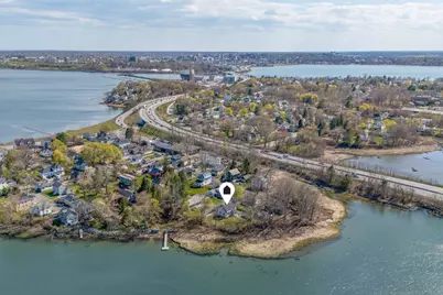 10 Helene Street, Portland, ME 04103 - Photo 18