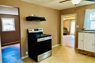 28 Mount Vernon Rd, Augusta, ME 04330 - Photo 4