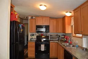 74 Turner Dr, Pittston, ME 04345 - Photo 8
